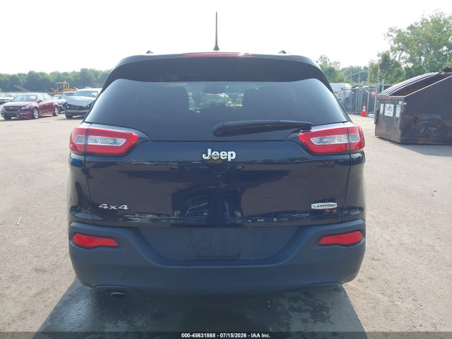 45631868 :رقم المزاد ، 1C4PJMCB2HD217697 vin ، 2017 Jeep Cherokee Latitude مزاد بيع