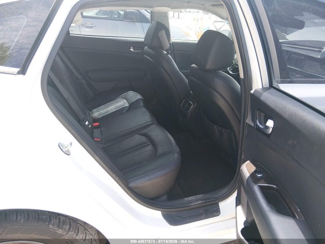KIA OPTIMA EX 2017 5XXGU4L37HG157700 Image 8