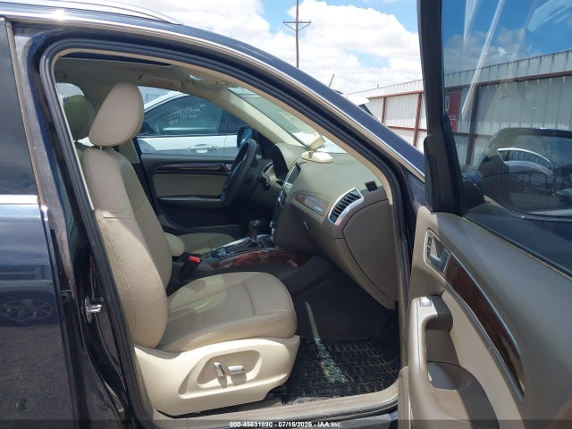 45631890 :رقم المزاد ، WA1C2AFP9HA076060 vin ، 2017 Audi Q5 2.0t Premium مزاد بيع