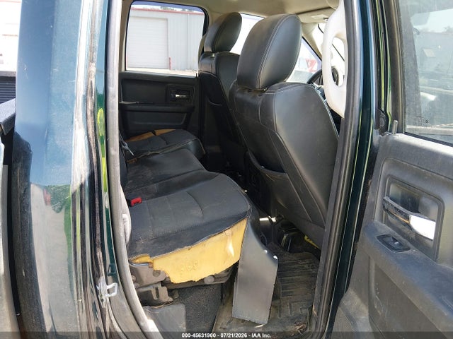 45631900 :رقم المزاد ، 1D7RV1GT8BS532334 vin ، 2011 Ram Ram 1500 Sport مزاد بيع