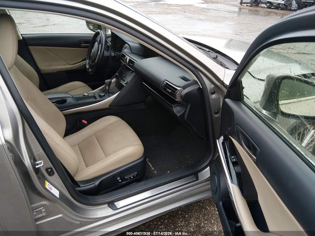 Aukcja sprzedaży 2017 Lexus Is 200t, vin: JTHBA1D22H5053416, numer aukcji: 45631930
