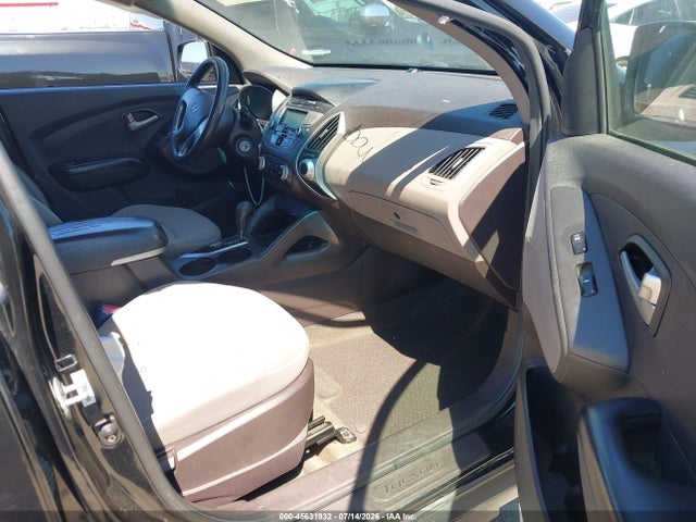 45631932 :رقم المزاد ، KM8JT3AB9CU511633 vin ، 2012 Hyundai Tucson Gl مزاد بيع