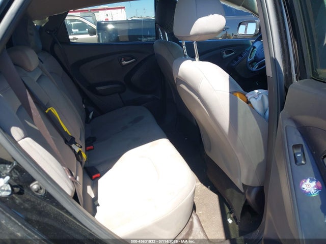 45631932 :رقم المزاد ، KM8JT3AB9CU511633 vin ، 2012 Hyundai Tucson Gl مزاد بيع