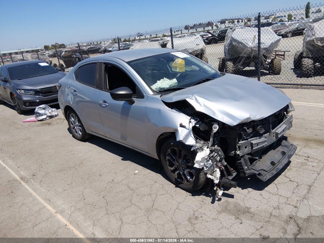 Toyota YARIS IA 2018 3MYDLBYV1JY321672 main image