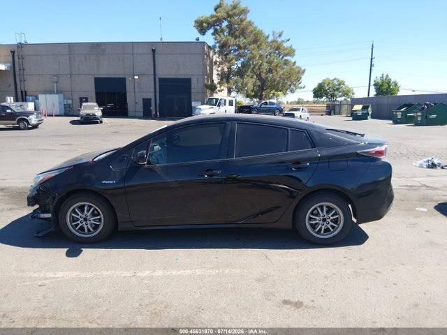 Toyota Prius Three 2016 JTDKARFU4G3512857 Image 15