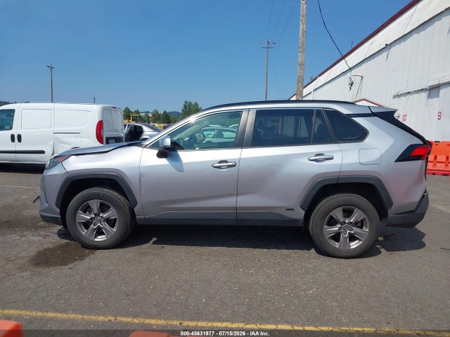 45631977 :رقم المزاد ، JTMMWRFVXND149040 vin ، 2022 Toyota Rav4 Hybrid Le مزاد بيع