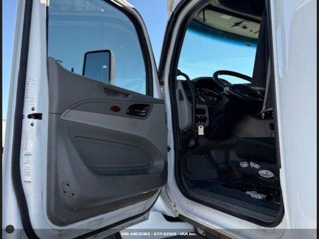 Auction sale of the 2020 Peterbilt 579, vin: 1XPBDP9X2LD688827, lot number: 45632002