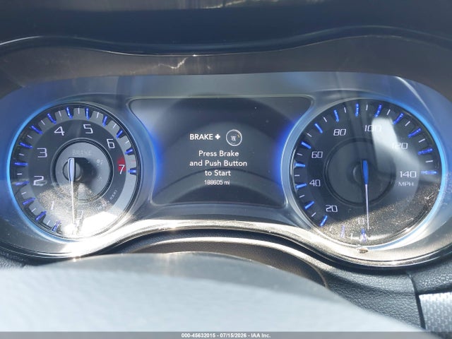 2015 Chrysler 300 300s მანქანა იყიდება აუქციონზე, vin: 2C3CCABG4FH797317, აუქციონის ნომერი: 45632015
