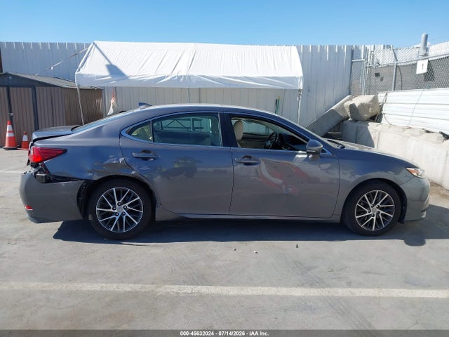 Lexus ES 350 2016 58ABK1GG1GU010250 Image 13