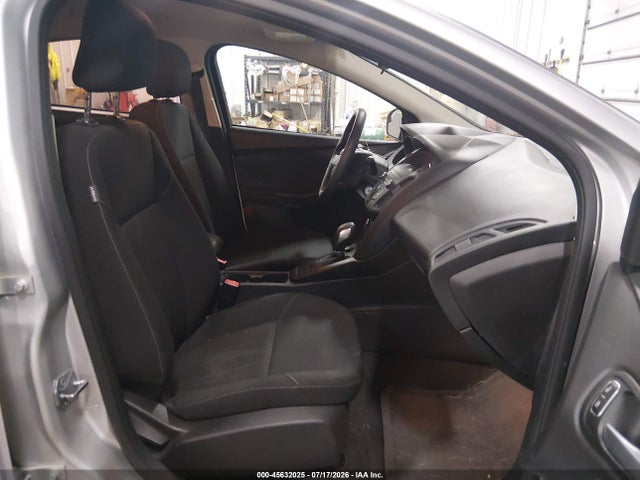 Aukcja sprzedaży 2018 Ford Focus Se, vin: 1FADP3FE0JL325559, numer aukcji: 45632025