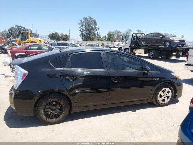JTDKN3DU2F1960397 Toyota Prius Four
