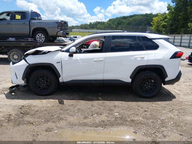 Aukcja sprzedaży 2021 Toyota Rav4 Xle, vin: 2T3W1RFV4MC163297, numer aukcji: 45632037