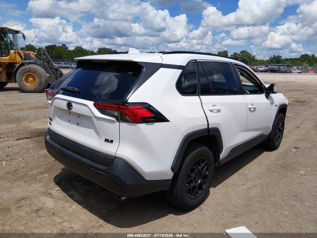 Aukcja sprzedaży 2021 Toyota Rav4 Xle, vin: 2T3W1RFV4MC163297, numer aukcji: 45632037