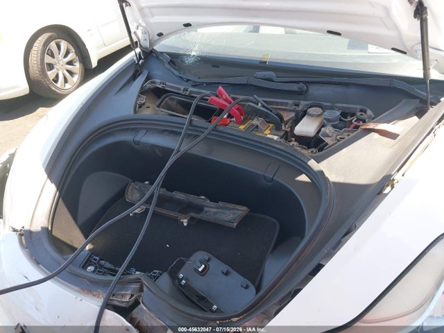 Tesla Model 3 Long Range/performance 2018 5YJ3E1EB7JF074646 Image 10