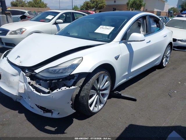 Tesla Model 3 Long Range/performance 2018 5YJ3E1EB7JF074646 Image 2