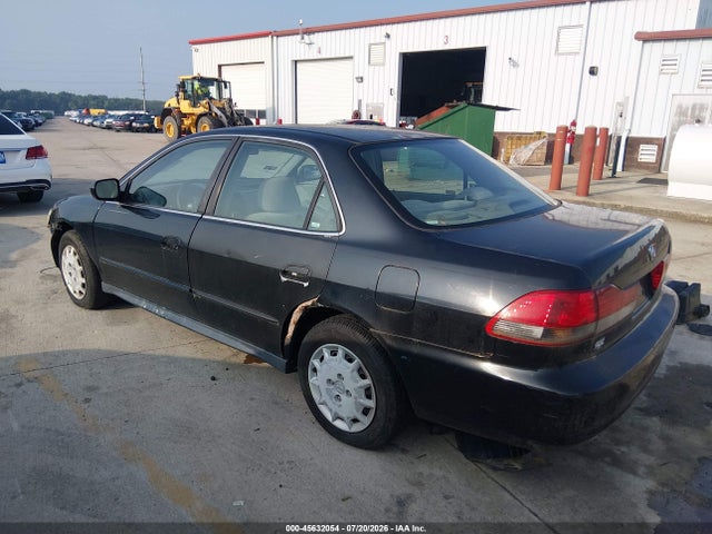 Продажа на аукционе авто 2002 Honda Accord Lx, vin: 1HGCG564X2A068255, номер лота: 45632054
