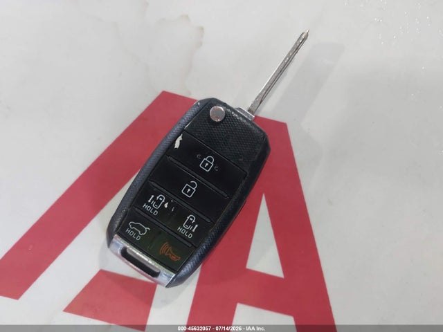 KIA SEDONA LX 2016 KNDMB5C10G6150579 Image 11