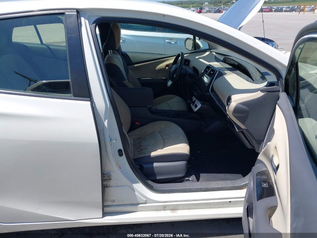 JTDKBRFU4H3565220 Toyota Prius Two
