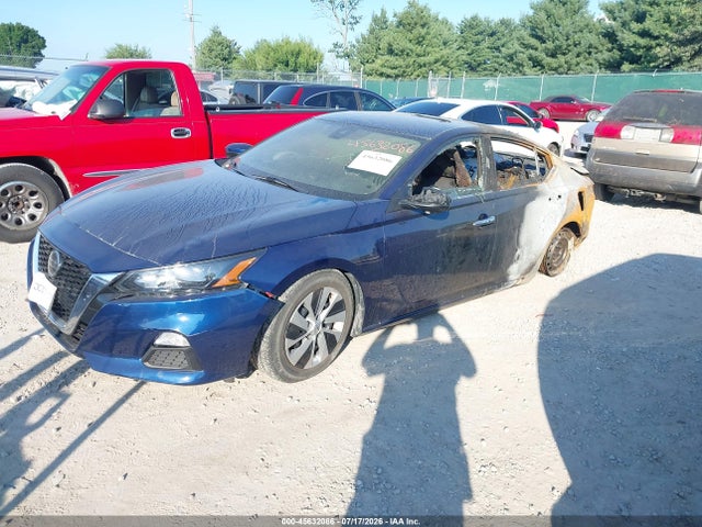 2022 Nissan Altima S Fwd მანქანა იყიდება აუქციონზე, vin: 1N4BL4BV4NN304982, აუქციონის ნომერი: 45632086