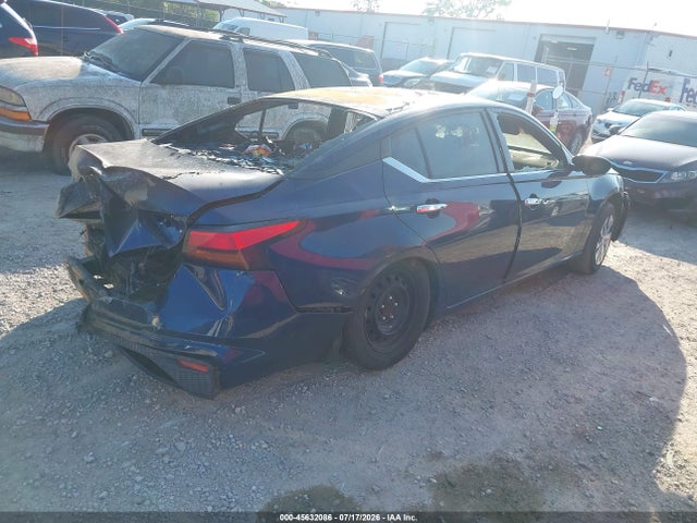 2022 Nissan Altima S Fwd მანქანა იყიდება აუქციონზე, vin: 1N4BL4BV4NN304982, აუქციონის ნომერი: 45632086