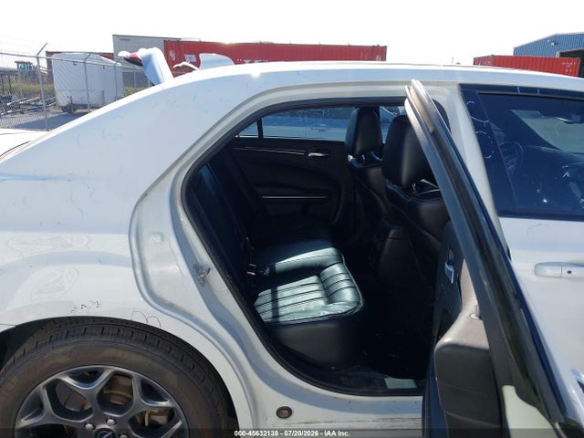 Aukcja sprzedaży 2018 Chrysler 300 300s Awd, vin: 2C3CCAGGXJH181820, numer aukcji: 45632139