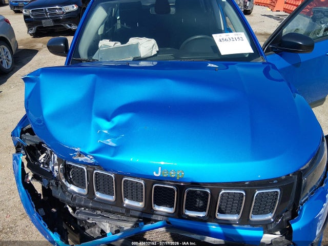 3C4NJCAB2JT468305 Jeep Compass Sport Fwd