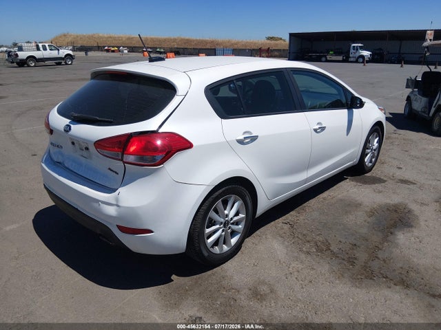 KIA FORTE LX 2017 KNAFK5A82H5706324 Image 4