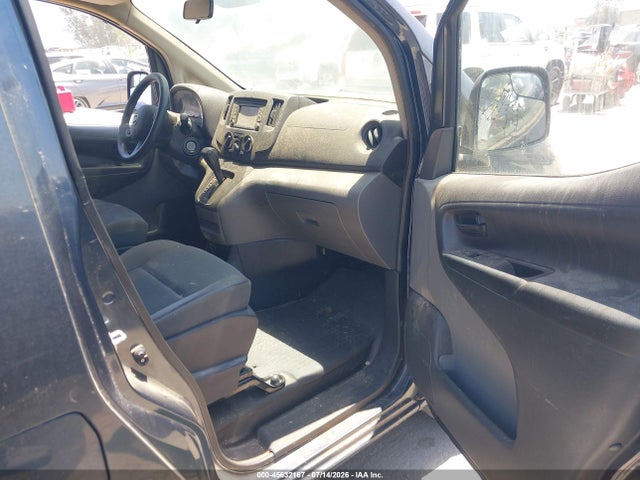 3N6CM0KN3FK700460 Nissan NV200 SV