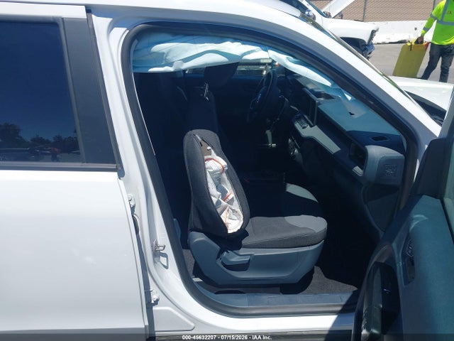 3FTTW8A33RRB26983 Ford Maverick Xl