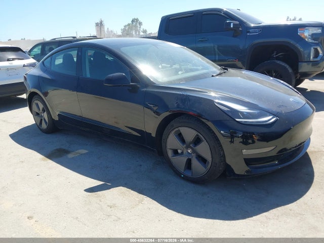 2022 5YJ3E1EB7NF180648 main image