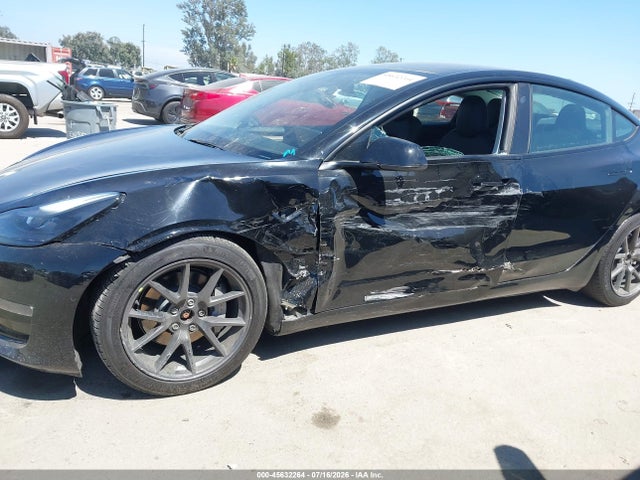 5YJ3E1EB7NF180648 Tesla Model 3 Long Range Dual Motor All-wheel Drive