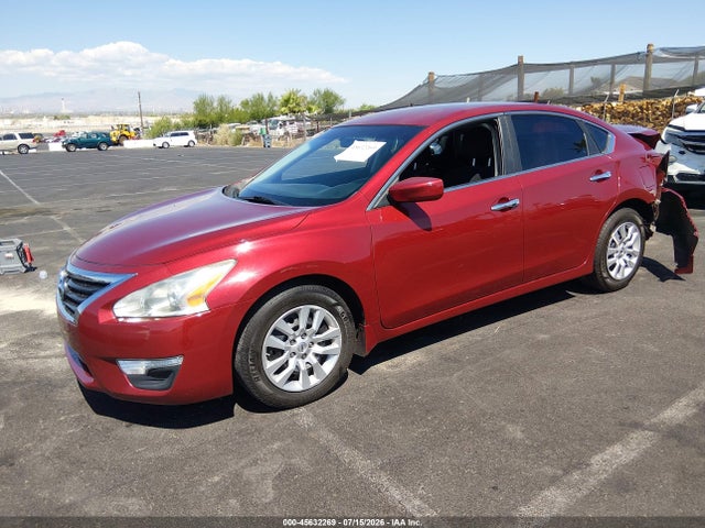 Nissan Altima 2.5 S 2014 1N4AL3AP7EN210667 Image 2