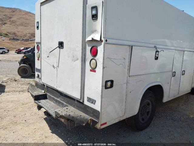 Chevrolet Express Cutaway Work Van 2017 1GB0GRFG0H1154416 Image 14
