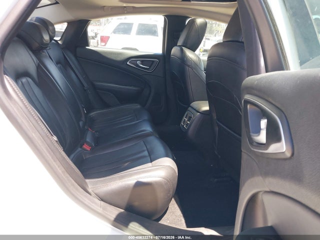 1C3CCCCG9GN100825 Chrysler 200 C Platinum