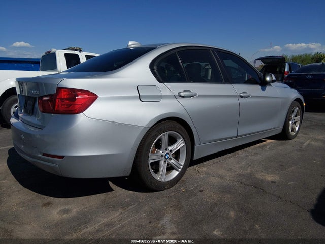WBA3B1G50FNT02024 BMW 320i