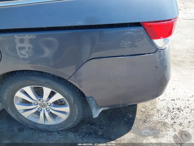 Auction sale of the 2015 Honda Odyssey Ex-l, vin: 5FNRL5H65FB125865, lot number: 45632305