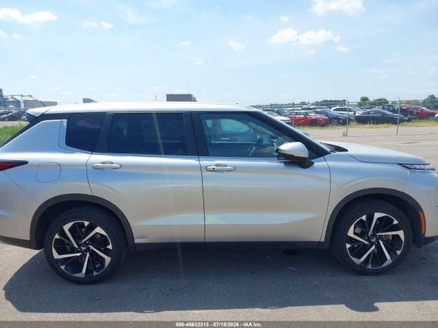 Продажа на аукционе авто 2023 Mitsubishi Outlander Se 2.5 2wd/se Black Edition 2wd/se Special Edition 2wd, vin: JA4J3UA88PZ012677, номер лота: 45632313