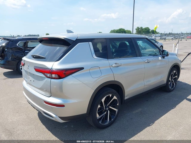 Продажа на аукционе авто 2023 Mitsubishi Outlander Se 2.5 2wd/se Black Edition 2wd/se Special Edition 2wd, vin: JA4J3UA88PZ012677, номер лота: 45632313