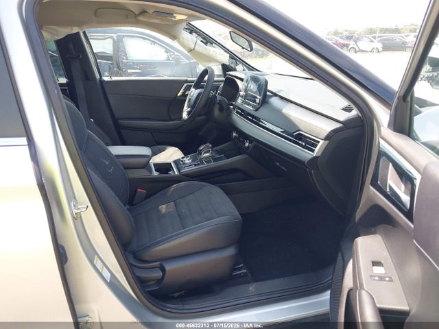 Продажа на аукционе авто 2023 Mitsubishi Outlander Se 2.5 2wd/se Black Edition 2wd/se Special Edition 2wd, vin: JA4J3UA88PZ012677, номер лота: 45632313