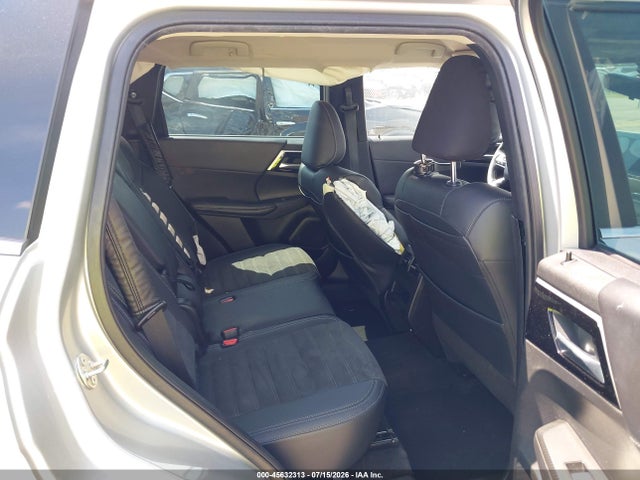 Продажа на аукционе авто 2023 Mitsubishi Outlander Se 2.5 2wd/se Black Edition 2wd/se Special Edition 2wd, vin: JA4J3UA88PZ012677, номер лота: 45632313