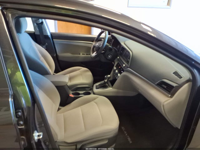 Продажа на аукционе авто 2020 Hyundai Elantra Se, vin: 5NPD74LF5LH602193, номер лота: 45632326