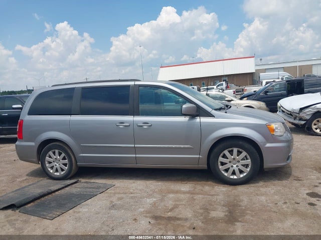 Продаж на аукціоні авто 2016 Chrysler Town & Country Touring, vin: 2C4RC1BG4GR296087, номер лоту: 45632341