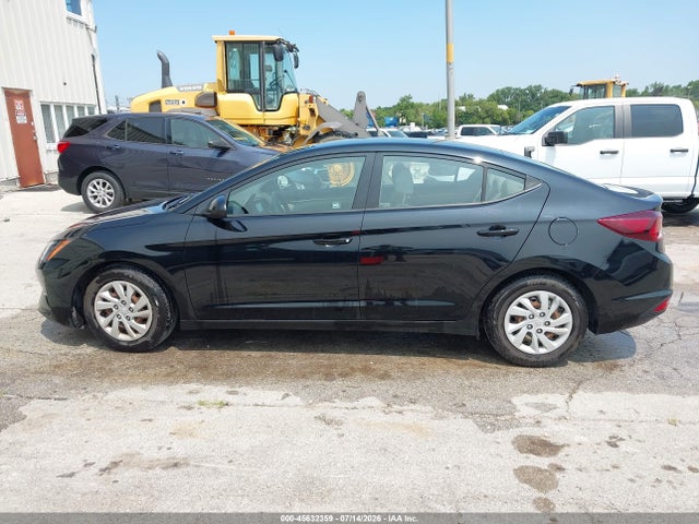Продажа на аукционе авто 2020 Hyundai Elantra Se, vin: 5NPD74LFXLH606420, номер лота: 45632359