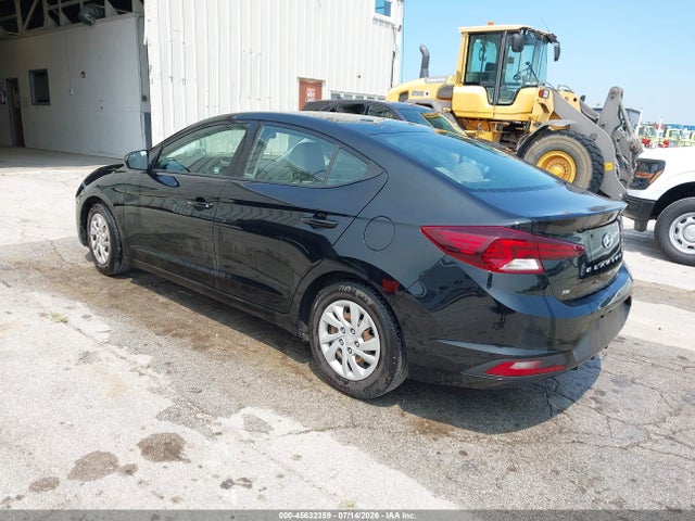 Продажа на аукционе авто 2020 Hyundai Elantra Se, vin: 5NPD74LFXLH606420, номер лота: 45632359