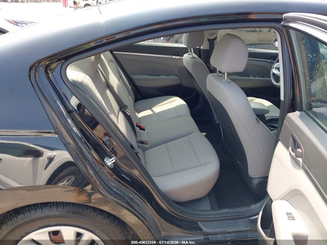 Продажа на аукционе авто 2020 Hyundai Elantra Se, vin: 5NPD74LFXLH606420, номер лота: 45632359