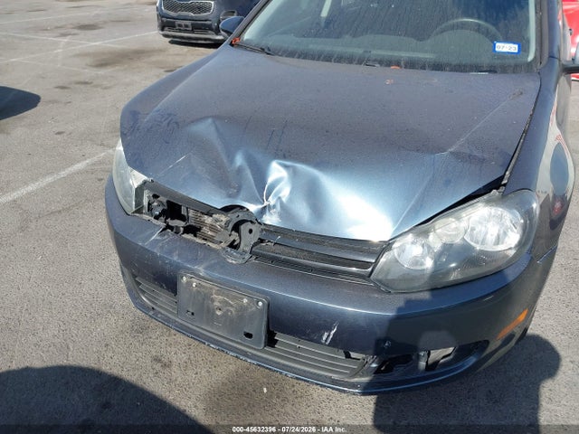 45632396 :رقم المزاد ، WVWDB7AJ8EW006192 vin ، 2014 Volkswagen Golf 2.5l (a6) (no Longer Orderable) مزاد بيع