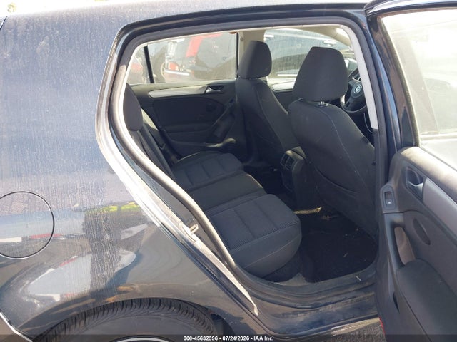 45632396 :رقم المزاد ، WVWDB7AJ8EW006192 vin ، 2014 Volkswagen Golf 2.5l (a6) (no Longer Orderable) مزاد بيع