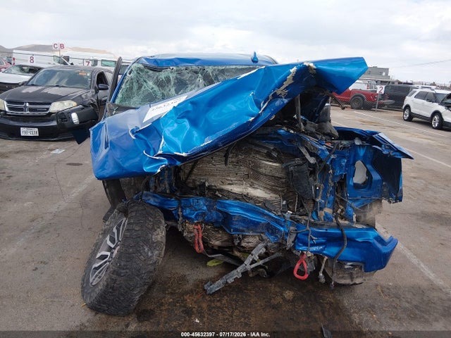 Продажа на аукционе авто 2022 Gmc Sierra 1500 4wd  Short Box At4, vin: 1GTUUEET0NZ615866, номер лота: 45632397