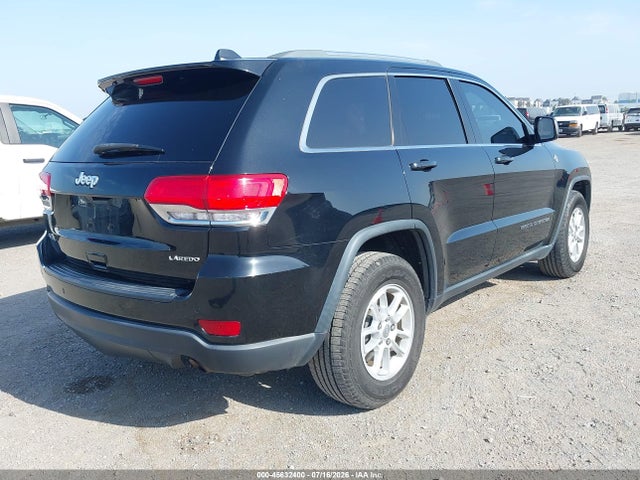 1C4RJFAG9JC381429 Jeep Grand Cherokee Laredo E 4x4