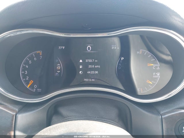 1C4RJFAG9JC381429 Jeep Grand Cherokee Laredo E 4x4